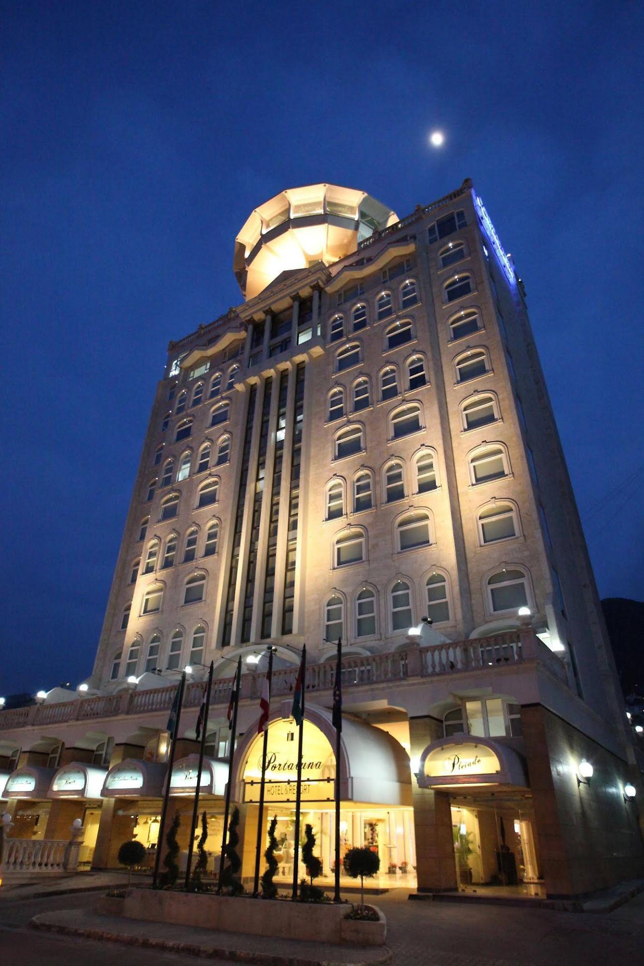 Portaluna Hotel & Resort Jounieh Bagian luar foto